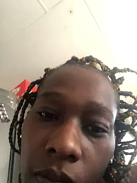 Snapshot of bubbly_tee chatting on January 10, 2026, 1:24 pm bubbly tee online show from January 10, 2026, 1:24 pm