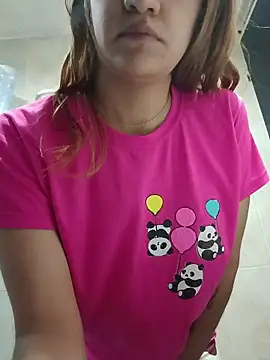 Ruby hott online show from January 19, 2026, 10:52 am