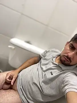 Llavedepalanca online show from March 22, 2026, 7:12 am