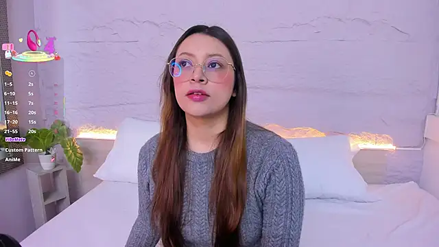 lanna 18  online show from January 13, 2026, 11:59 am