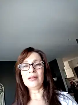 Danatetas online show from April 13, 2026, 2:11 pm