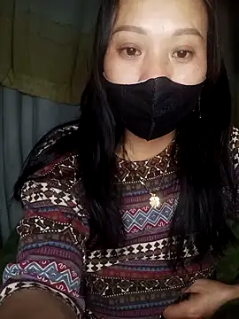 Snapshot of Piu_18 chatting on January 17, 2026, 9:29 pm Piu 18 online show from January 17, 2026, 9:29 pm