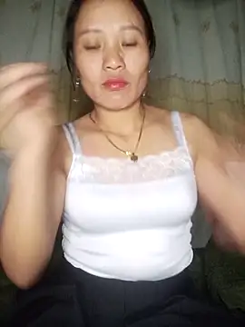 Snapshot of Piu_18 chatting on February 11, 2026, 8:52 am Piu 18 online show from February 11, 2026, 8:52 am