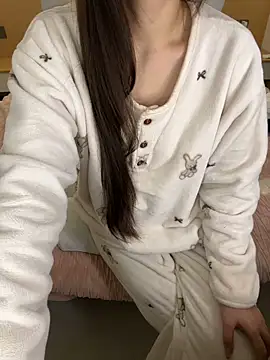  xiaoxinxin  online show from February 7, 2026, 12:09 pm