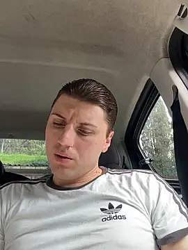 allee2206 online show from February 27, 2026, 10:04 am