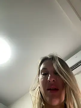 IssabelXO online show from January 18, 2026, 1:31 am