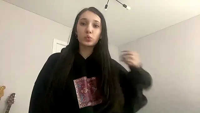 miaumiau Mia online show from March 11, 2026, 6:58 pm