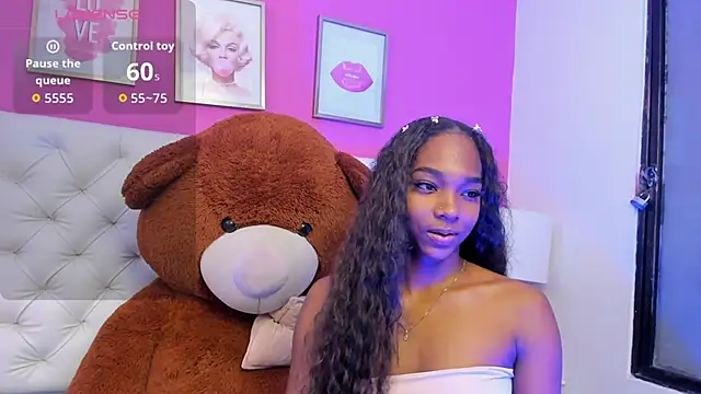 BrittanyWatson online show from February 13, 2026, 1:01 am