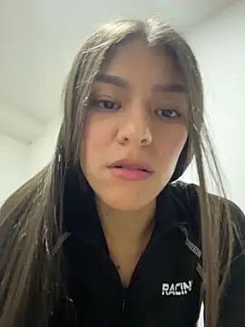 TaylorrHill online show from April 5, 2026, 7:33 pm