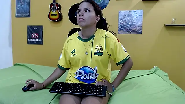 Snapshot of marcelasweet457 chatting on February 26, 2026, 1:21 pm marcelasweet457 online show from February 26, 2026, 1:21 pm