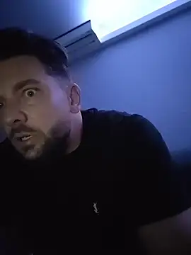 Angelo 33 online show from April 5, 2026, 1:47 am