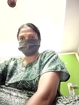 Snapshot of Tamil_Maha69 chatting on April 5, 2026, 1:14 am Tamil Maha69 online show from April 5, 2026, 1:14 am