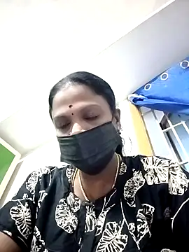 Snapshot of Tamil_Maha69 chatting on May 5, 2026, 12:29 am Tamil Maha69 online show from May 5, 2026, 12:29 am