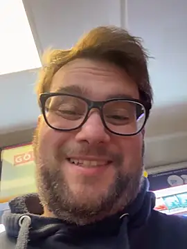 Dominic2295 online show from February 18, 2026, 5:14 am