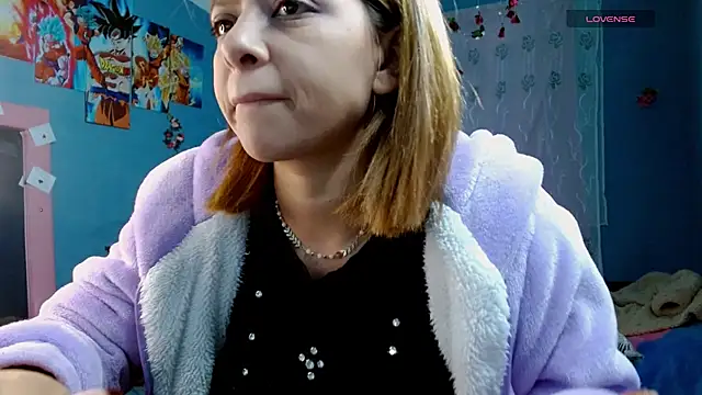 Princess Venus online show from April 18, 2026, 5:55 am