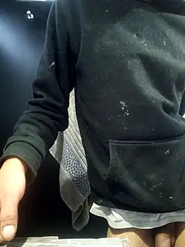 AlejandreBy online show from February 3, 2026, 3:28 pm