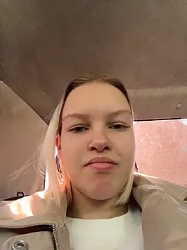 AshleyMur online show from May 31, 2026, 6:21 am