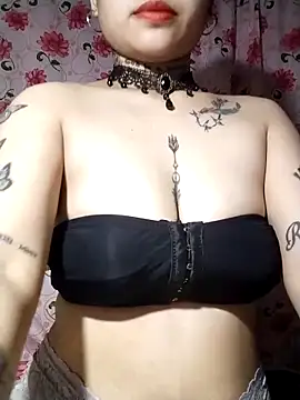 Snapshot of hotbabe69xx chatting on February 16, 2026, 12:45 pm hotbabe69xx online show from February 16, 2026, 12:45 pm