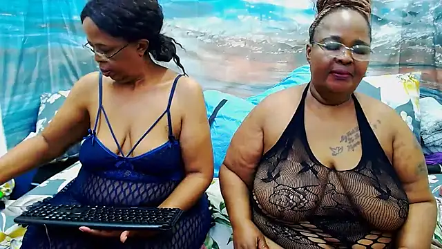 SEXY MATURExx online show from June 30, 2026, 7:59 pm