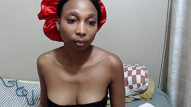 ExtraDoll online show from February 15, 2026, 7:51 am