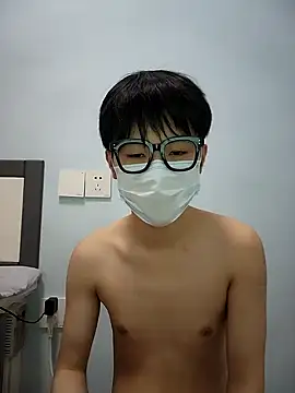 tinKKKKKKL online show from March 17, 2026, 7:33 am