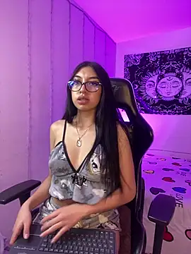 Snapshot of Natsrose chatting on February 21, 2026, 1:23 pm Natsrose online show from February 21, 2026, 1:23 pm