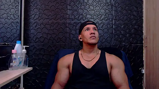 viktor herrera online show from February 13, 2026, 3:41 pm