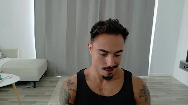 Snapshot of Master_Lukas chatting on July 12, 2026, 10:39 am Master Lukas online show from July 12, 2026, 10:39 am