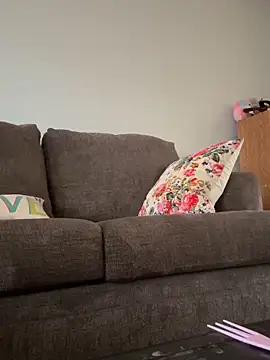 jojosbizarrelyf online show from February 27, 2026, 2:39 pm