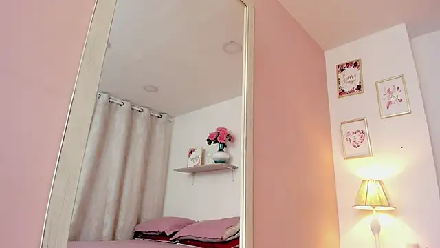 VictoriaGarret online show from February 6, 2026, 12:19 pm