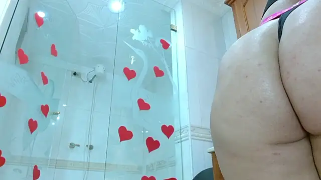 Collins luna online show from February 23, 2026, 4:04 pm