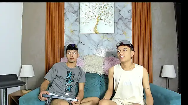 Snapshot of AVENGER_BOYS2026 chatting on June 11, 2026, 7:12 pm AVENGER BOYS2026 online show from June 11, 2026, 7:12 pm
