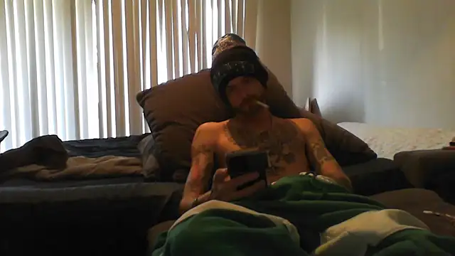 Snapshot of Nico2Nasty chatting on May 6, 2026, 8:25 pm Nico2Nasty online show from May 6, 2026, 8:25 pm
