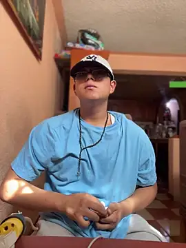 Snapshot of soyrodryp chatting on February 18, 2026, 8:49 pm soyrodryp online show from February 18, 2026, 8:49 pm