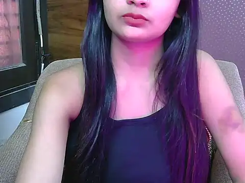 sweet riyaaa online show from April 6, 2026, 4:46 am