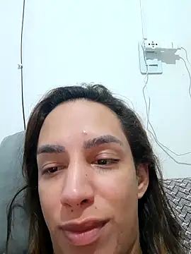 Snapshot of ofjuliaa chatting on March 8, 2026, 9:57 am ofjuliaa online show from March 8, 2026, 9:57 am