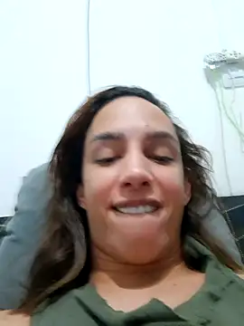 Snapshot of ofjuliaa chatting on March 16, 2026, 10:03 pm ofjuliaa online show from March 16, 2026, 10:03 pm