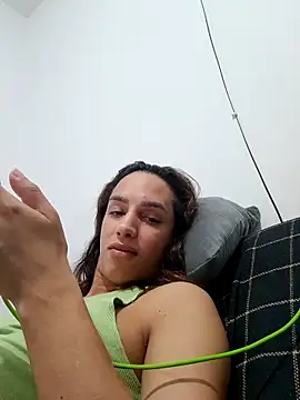 Snapshot of ofjuliaa chatting on March 24, 2026, 12:26 am ofjuliaa online show from March 24, 2026, 12:26 am