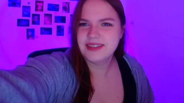 Snapshot of Kitty_Mia_Kitty chatting on February 19, 2026, 6:42 am Kitty Mia Kitty online show from February 19, 2026, 6:42 am