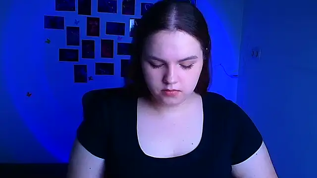 Kitty Mia Kitty online show from March 15, 2026, 6:41 am