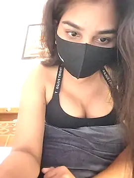 Snapshot of babydoll7172 chatting on January 8, 2026, 6:21 pm babydoll7172 online show from January 8, 2026, 6:21 pm