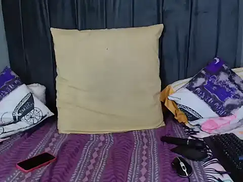 Sexy Doll xXx online show from February 19, 2026, 6:15 pm