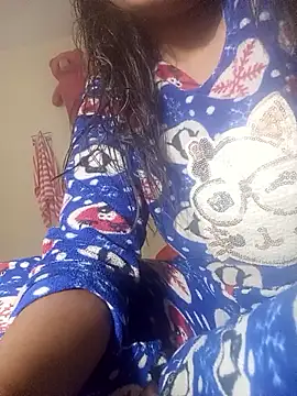 Snapshot of sakina121 chatting on January 14, 2026, 6:24 pm sakina121 online show from January 14, 2026, 6:24 pm