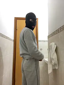 Snapshot of petiteyanel chatting on February 16, 2026, 11:12 pm petiteyanel online show from February 16, 2026, 11:12 pm