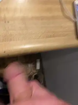 Nutsohard online show from January 14, 2026, 5:29 pm