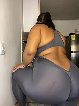 NataliaMillers online show from June 18, 2026, 3:07 am