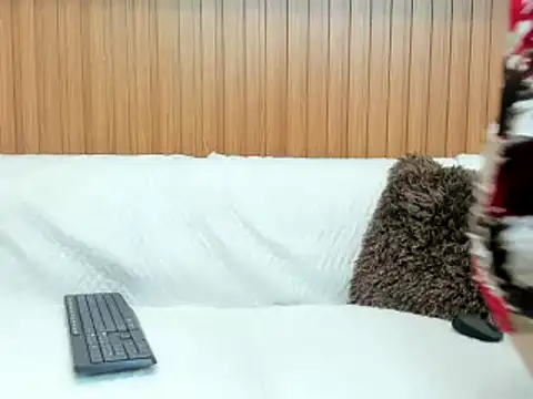 Riley Reid Milf online show from February 24, 2026, 12:58 pm