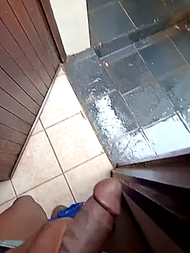 Dickxro online show from February 13, 2026, 7:37 am