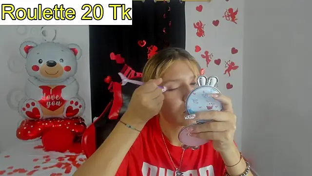 Snapshot of Bella_Blanca chatting on February 17, 2026, 12:12 pm Bella Blanca online show from February 17, 2026, 12:12 pm