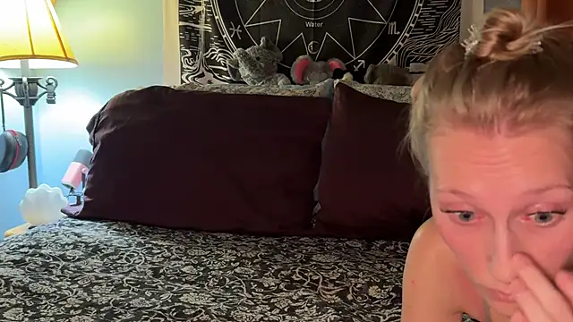 mysunidreamss online show from February 28, 2026, 2:23 am